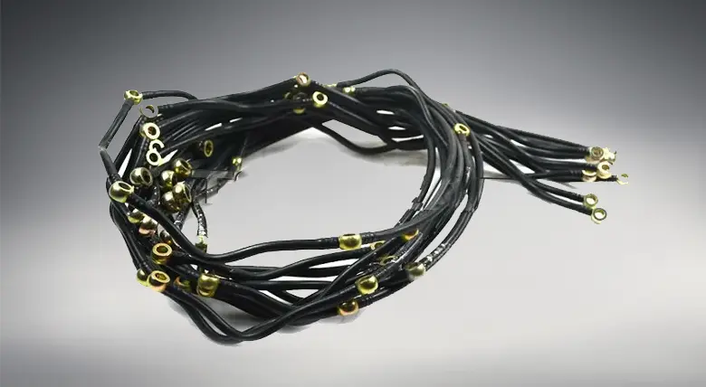 Vg1246080093 Sinotruk Howo Truck Spare Parts Fuel Return Pipe