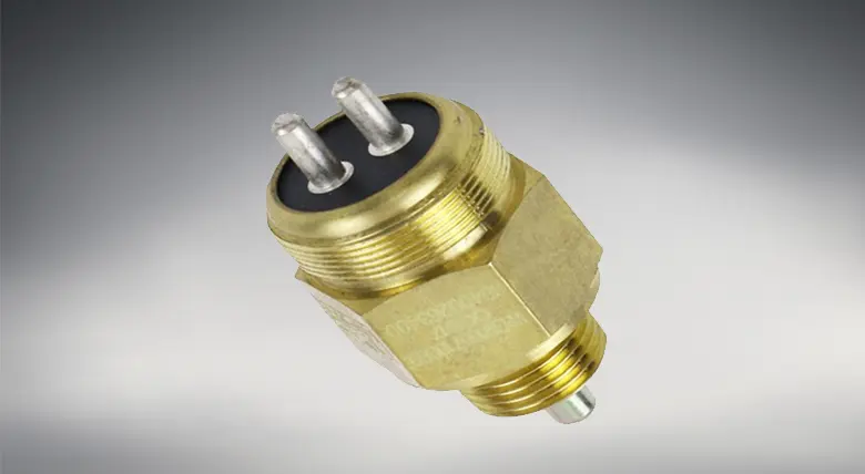 Wg9100710069 Sinotruk Howo Truck Spare Parts Pressure Switch